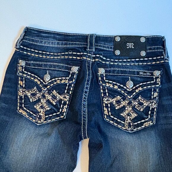 Women's Miss Me Jeans - Size 28 - Like New - $55 CAD - Picture 2 of 7